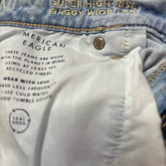 American Eagle
Super High Rise Baggy Wide Leg Jean - Picture 3 of 4